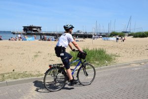Policjantka na rowerze