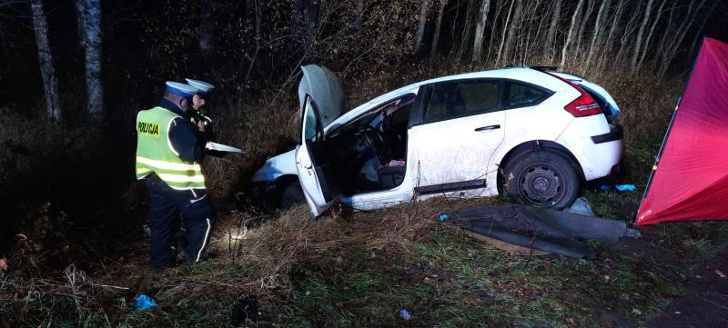 W Sobot Policjanci Pracowali Na Miejscu Tragicznego Wypadku W Gminie