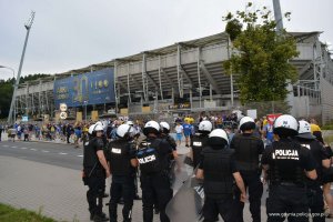 Policjanci w trakcie zabezpieczenia