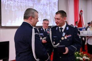 MEDAL OKOLICZNOŚCIOWY Z OKAZJI 100. ROCZNICY POWOŁANIA POLICJI PAŃSTWOWEJ DLA NADINSP. JAROSŁAWA RZYMKOWSKIEGO