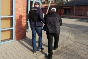 policjant i zatrzymany