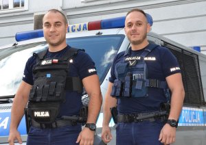 policjanci