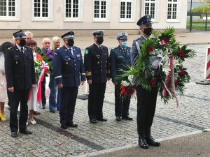 81. ROCZNICA UTWORZENIA POLSKIEGO PAŃSTWA PODZIEMNEGO - Składanie wieńców