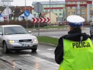 policjant na drodze