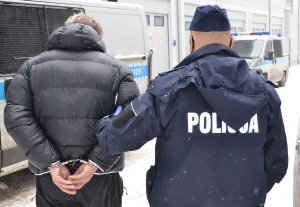 zatrzymany i policjant