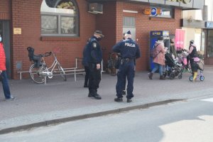 policjant i strażnik miejski