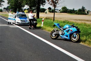 motocykl oraz pojazd uczestniczący w zdarzeniu drogowym