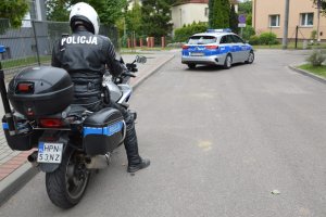 policjanci rd w trakcie służby