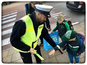 Policjant prowadzący działania