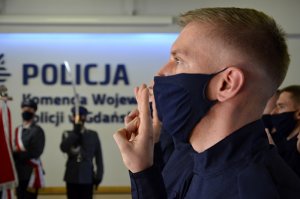 ŚLUBOWANIE NOWO PRZYJĘTYCH POLICJANTÓW / WRĘCZENIE ODZNACZEŃ PAŃSTWOWYCH I RESORTOWYCH