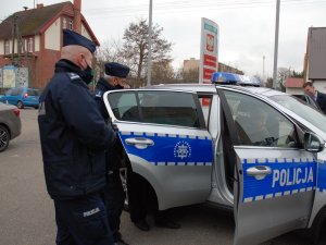 policjanci otrzymali nowy radiowóz