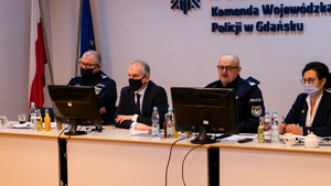 Odprawa roczna kadry kierowniczej garnizonu pomorskiego pod przewodnictwem Komendanta Wojewódzkiego Policji w Gdańsku nadinsp. Andrzeja Łapińskiego.