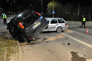 policjanci pracowali na miejscu wypadku