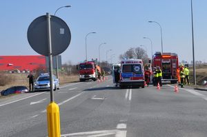 policjanci na miejscach wypadków