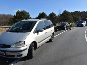 policjanci pracowali na miejscu wypadku