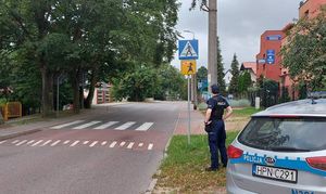 policjanci w rejonach szkół