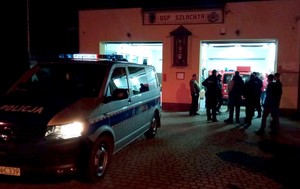 policjanci poszukiwali zaginionego grzybiarza