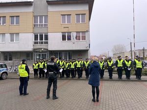 wspólne patrole z uczniami mundurówki