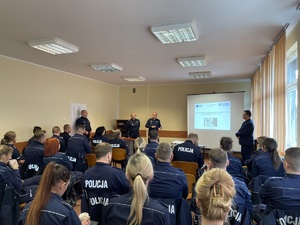 Policjanci podczas spotkania