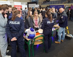 policjanci na targach