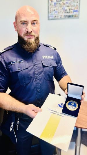 wyróżniony policjant