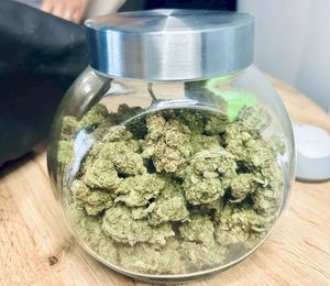 Zabezpieczone narkotyki i zatrzymany mężczyzna