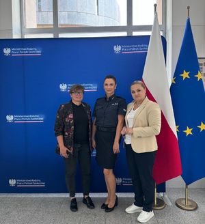 policjantka z Gdańska na spotkaniu w ministerstwie