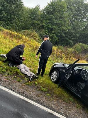 Policjanci podczas zatrzymania