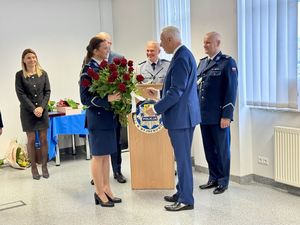 Uroczyste zdanie stanowiska przez Komendanta Powiatowego Policji w Wejherowie insp. Annę Kos