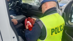 kontrole prowadzone przez policjantów