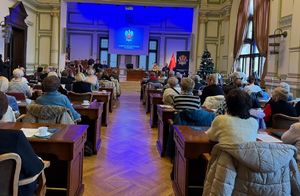 Policjanci na debacie