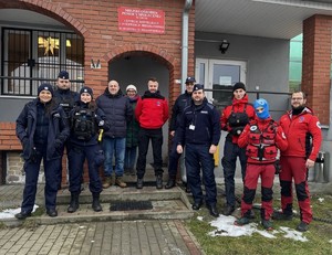 działania służb na rzecz osób w kryzysie bezdomności