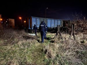 Mundurowi podczas kontroli