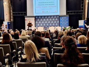 policjanci podczas spotkania