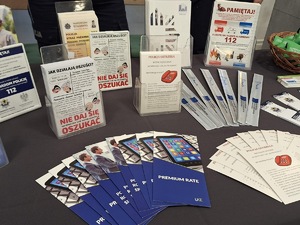 policjanci podczas spotkania