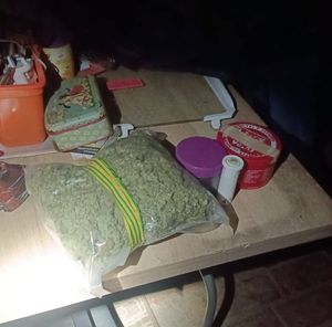 zatrzymany i środki odurzające