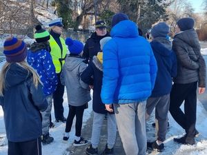 policjanci podczas spotkań