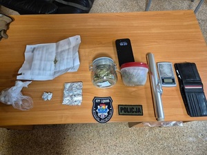 zatrzymany i zabezpieczone środki