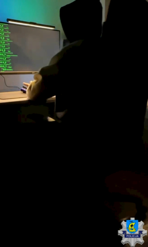 Zdjęcie poglądowe oszusta