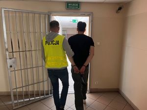 Zarzuty i dozór za posiadanie narkotyków