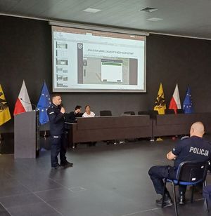 policjanci OPP podczas szkolenia