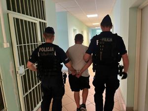 matka i jej partner zatrzymani za znęcanie się nad 5-letnim chłopcem