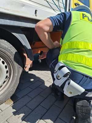 policjanci podczas działań