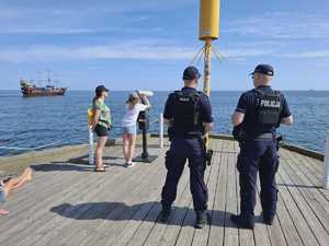 wspólne ćwiczenia służb na wodzie