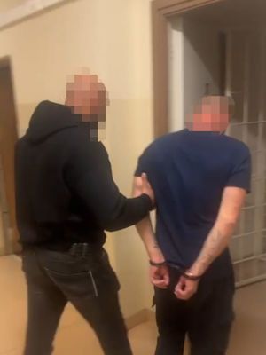 Trzymiesięczny areszt dla 48-latka podejrzanego o rozbój z użyciem noża.