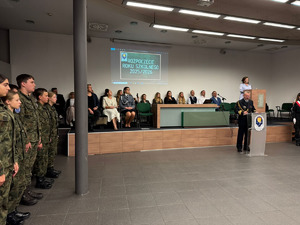 Uroczysta inauguracja roku szkolnego 2025/2026 w oddziałach o profilu mundurowym