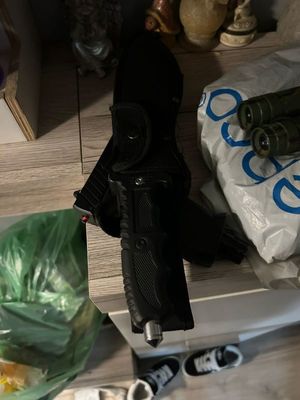 zatrzymany i narzędzia