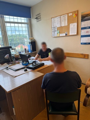 zatrzymani . sprzęt