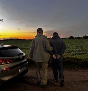 Puccy kryminalni zatrzymali dwóch mężczyzn poszukiwanych listem gończym.