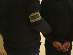 Zatrzymany 36-latek z Gdyni. Ponad 100 gramów narkotyków zabezpieczonych przez policjantów ze Śródmieścia.